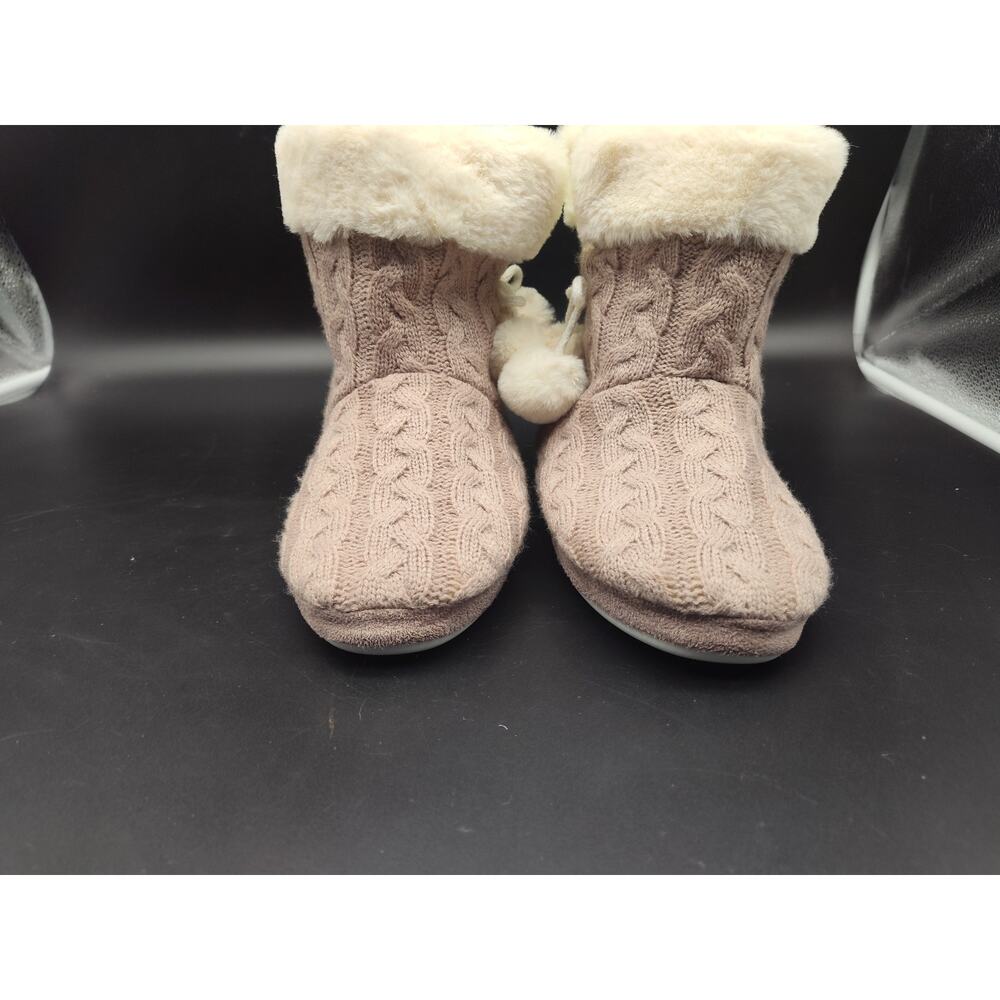 Addison Meadow Cable Knit Slipper Bootie Socks Fuzzy Lined Pom Poms Women’s MD